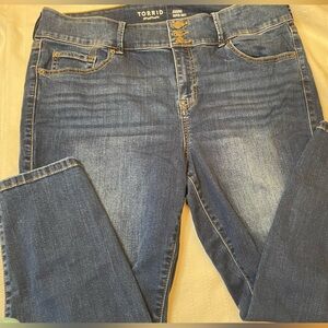 Torrid Dark Blue Jegging Skinny Jeans Size 20 Short